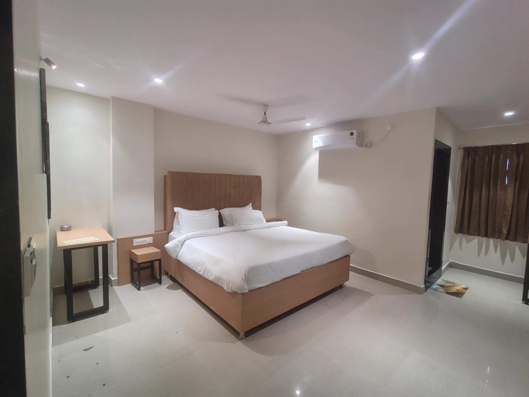 Hotel Blueearth Vizianagaram Eksteriør bilde